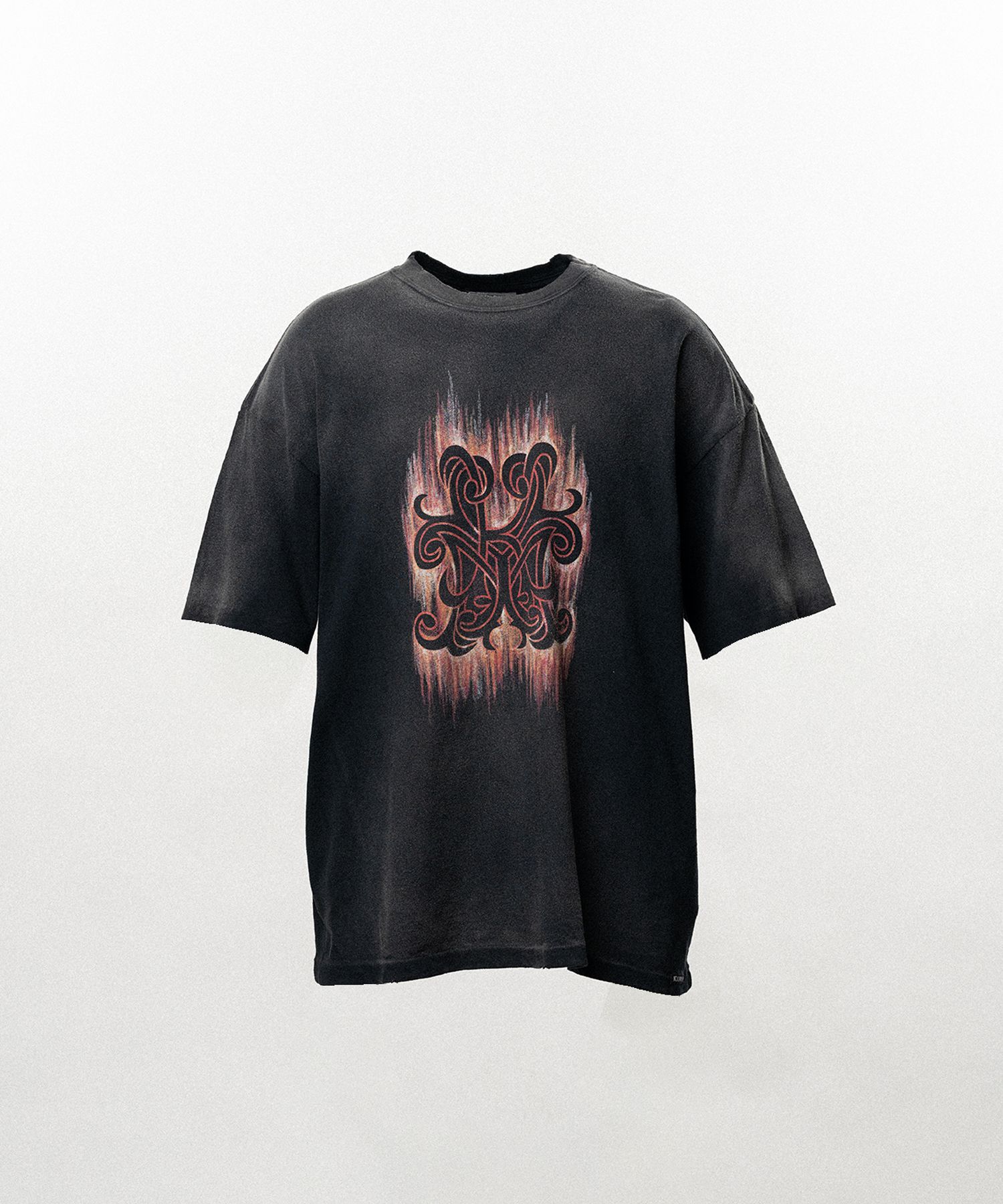 "CRAYON FLAME" Distressed T-shirt