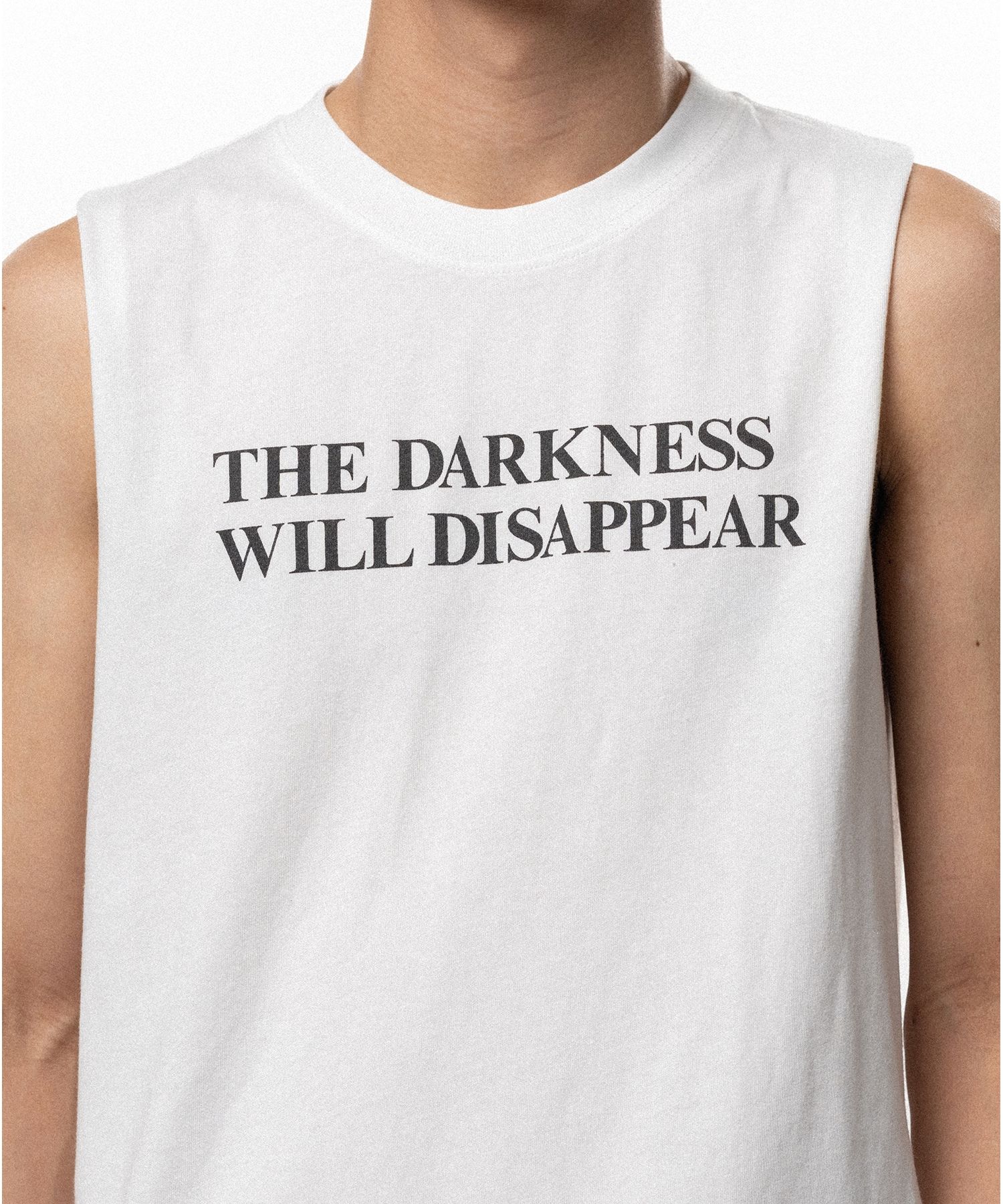 Typography Print Sleeveless T-shirt
