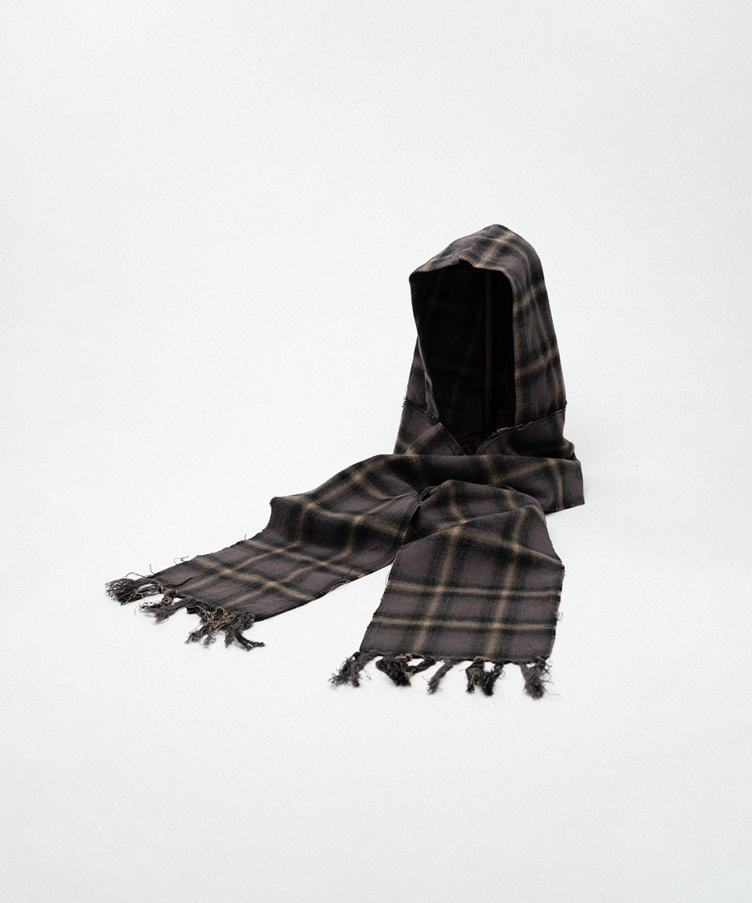 【EXCLUSIVE】Hooded Checked Stole