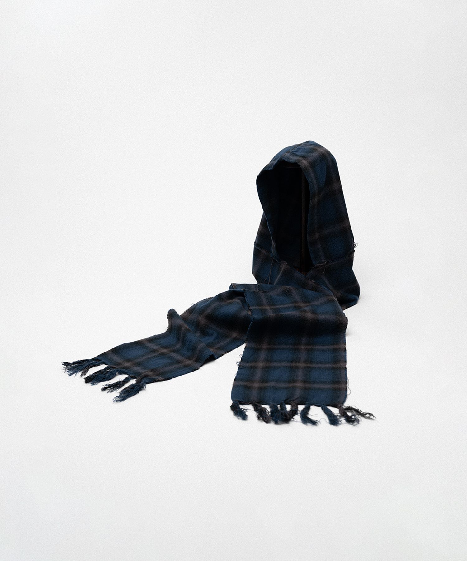 【EXCLUSIVE】Hooded Checked Stole