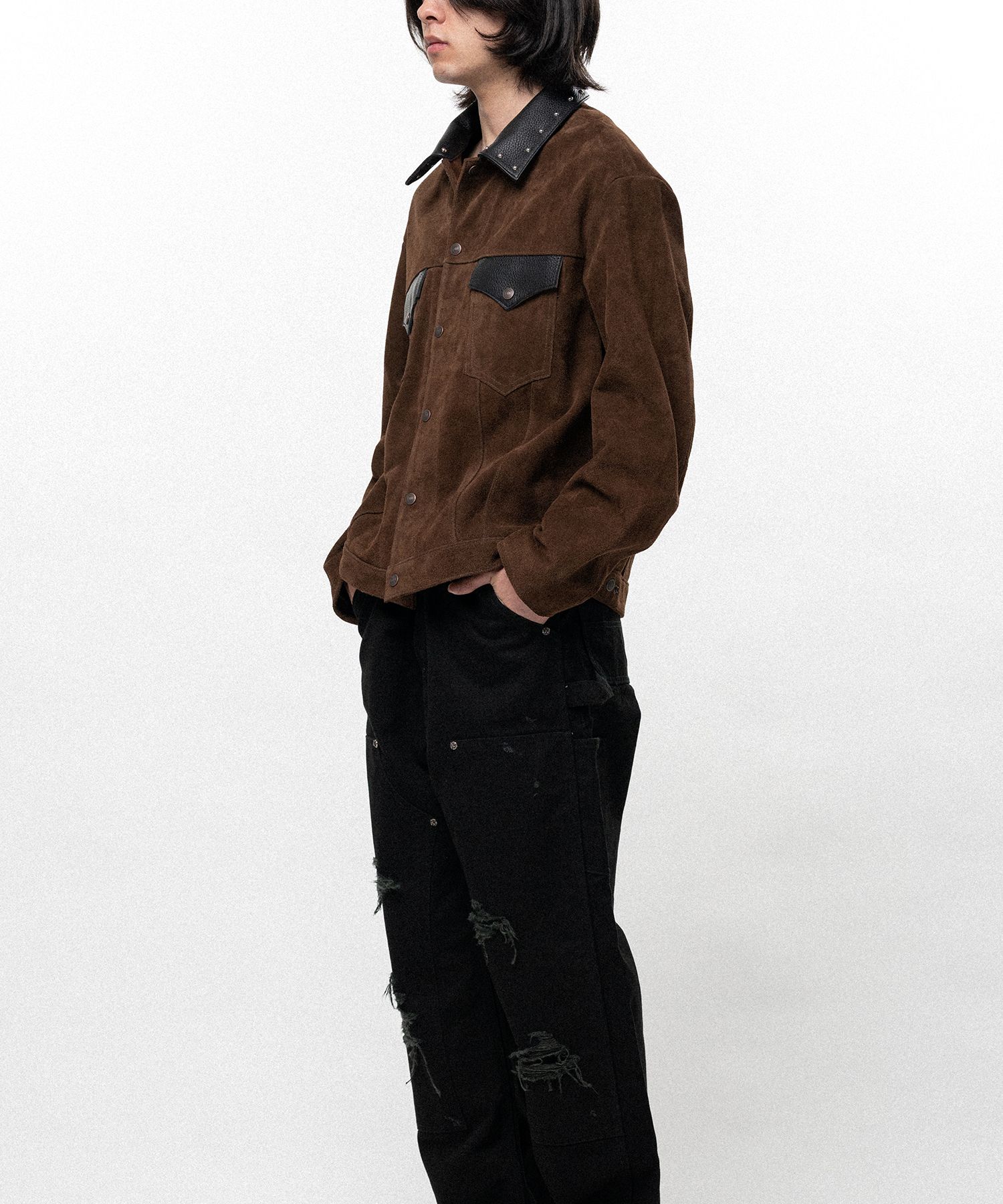 【EXCLUSIVE】Suede Studded Trucker Jacket