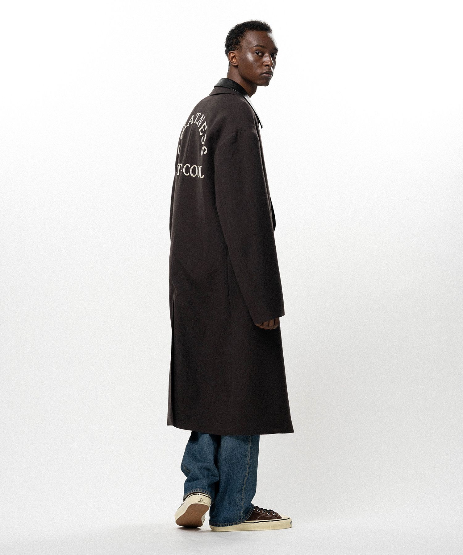 "GREATNESS ACT-COOL"  Embroidered Serge Overcoat
