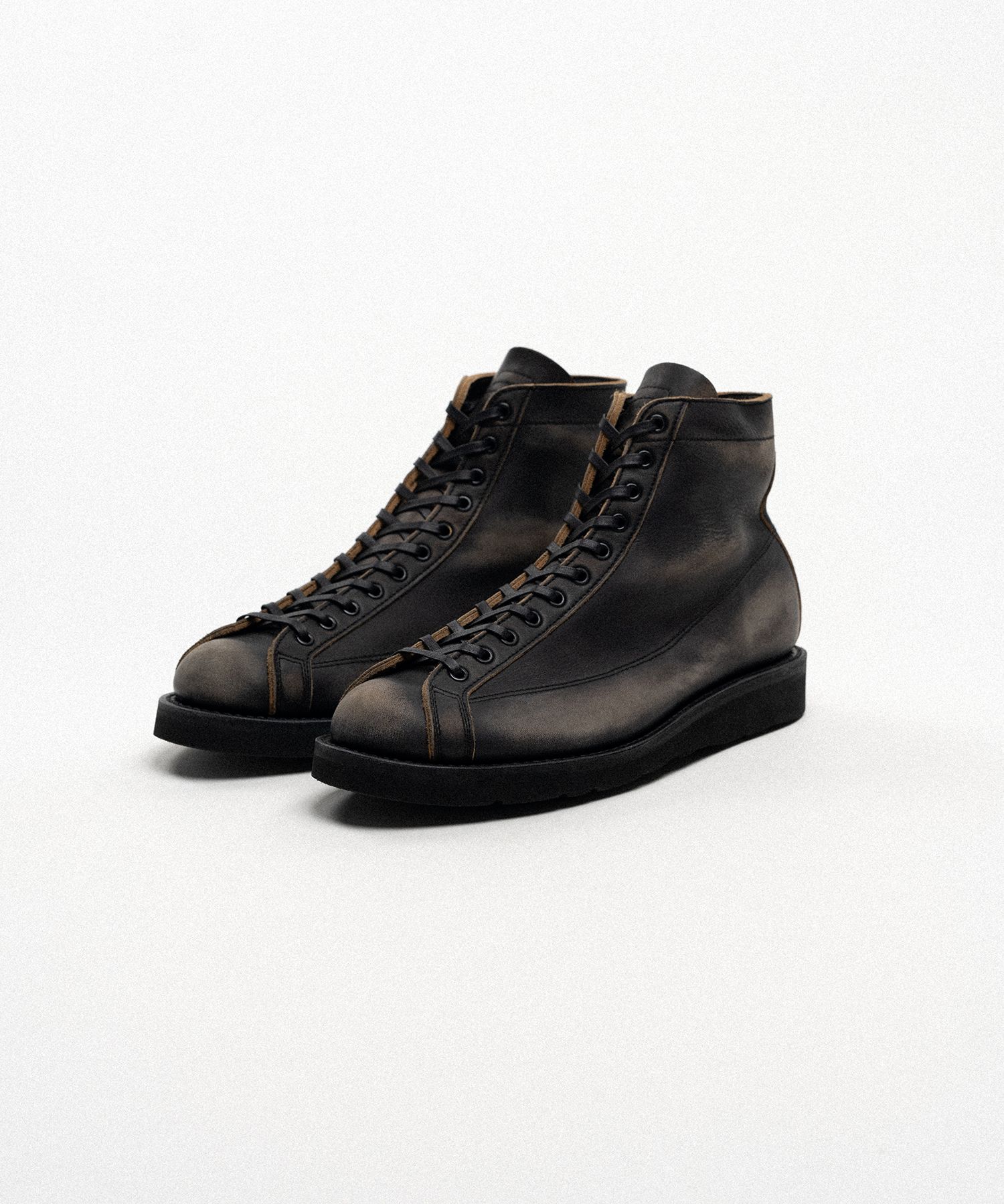 BROTHER BRIDGE × KAMIYA "HENRY" Distressed Monkey Boots