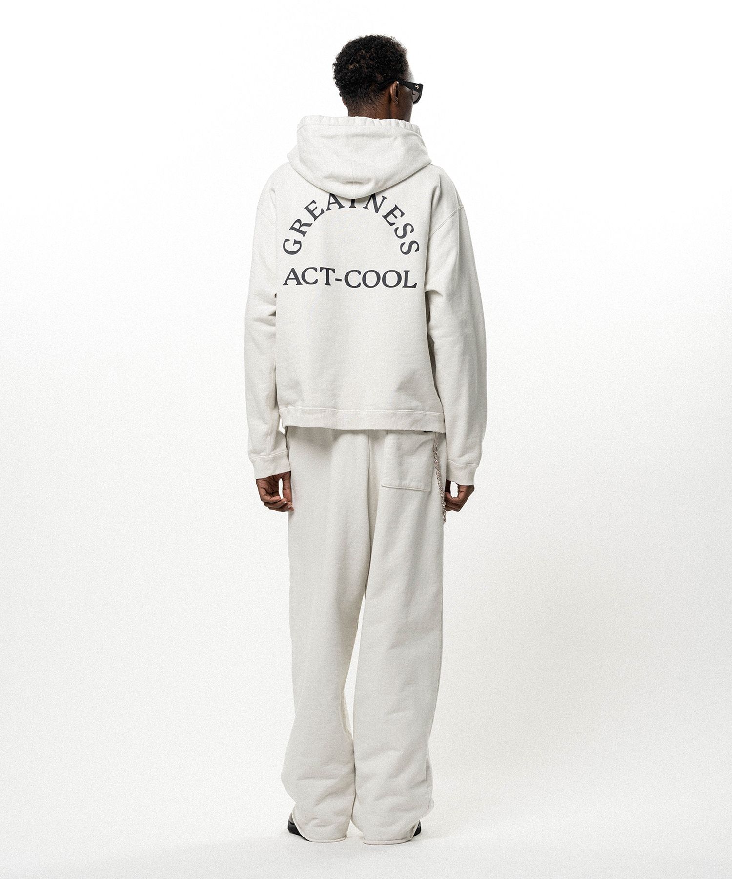 "GREATNESS ACT-COOL" Embroidered Zip-up Hoodie