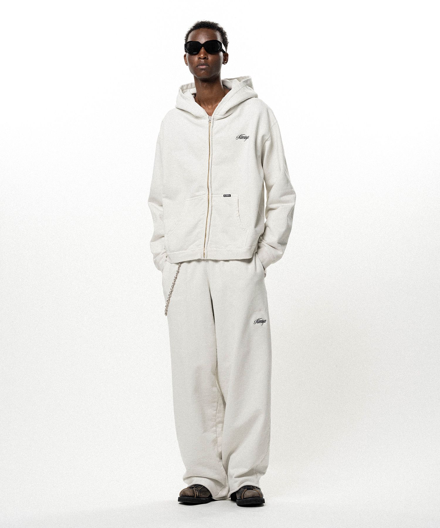 "GREATNESS ACT-COOL" Embroidered Zip-up Hoodie
