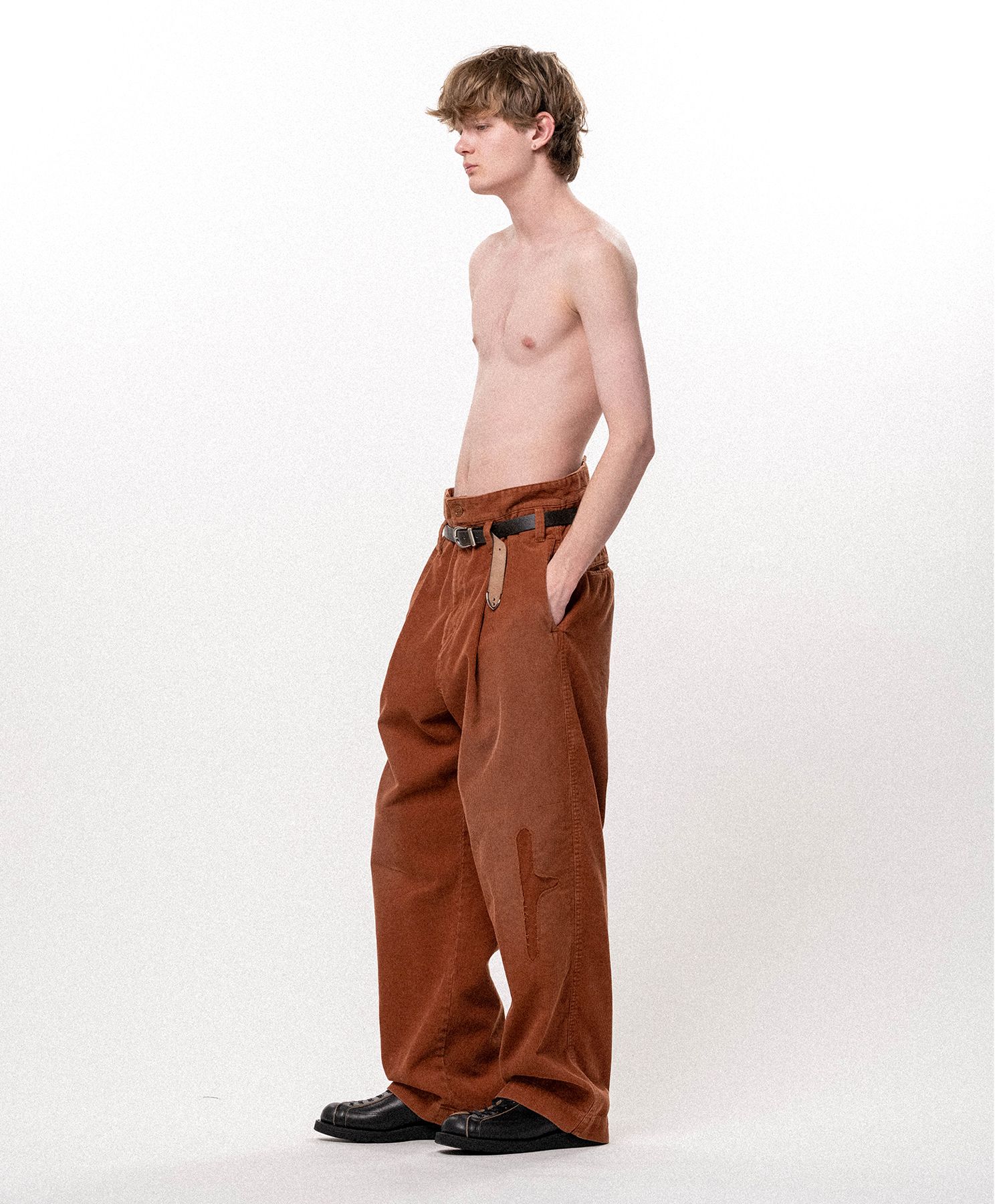 Repaired Corduroy V-Back Wide Pants