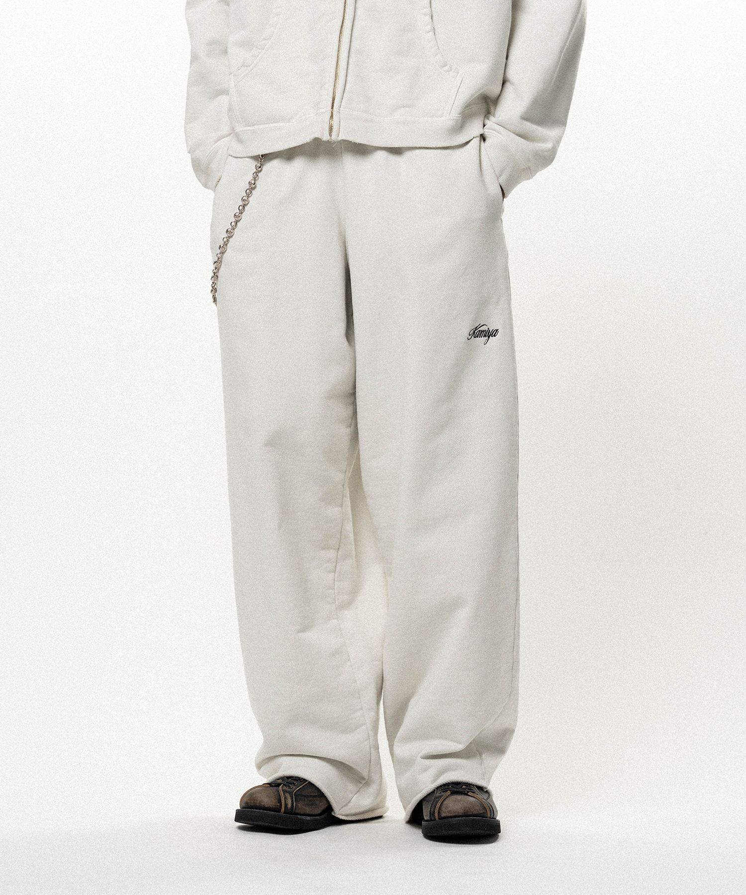 Embroidered Wide Sweat Pants