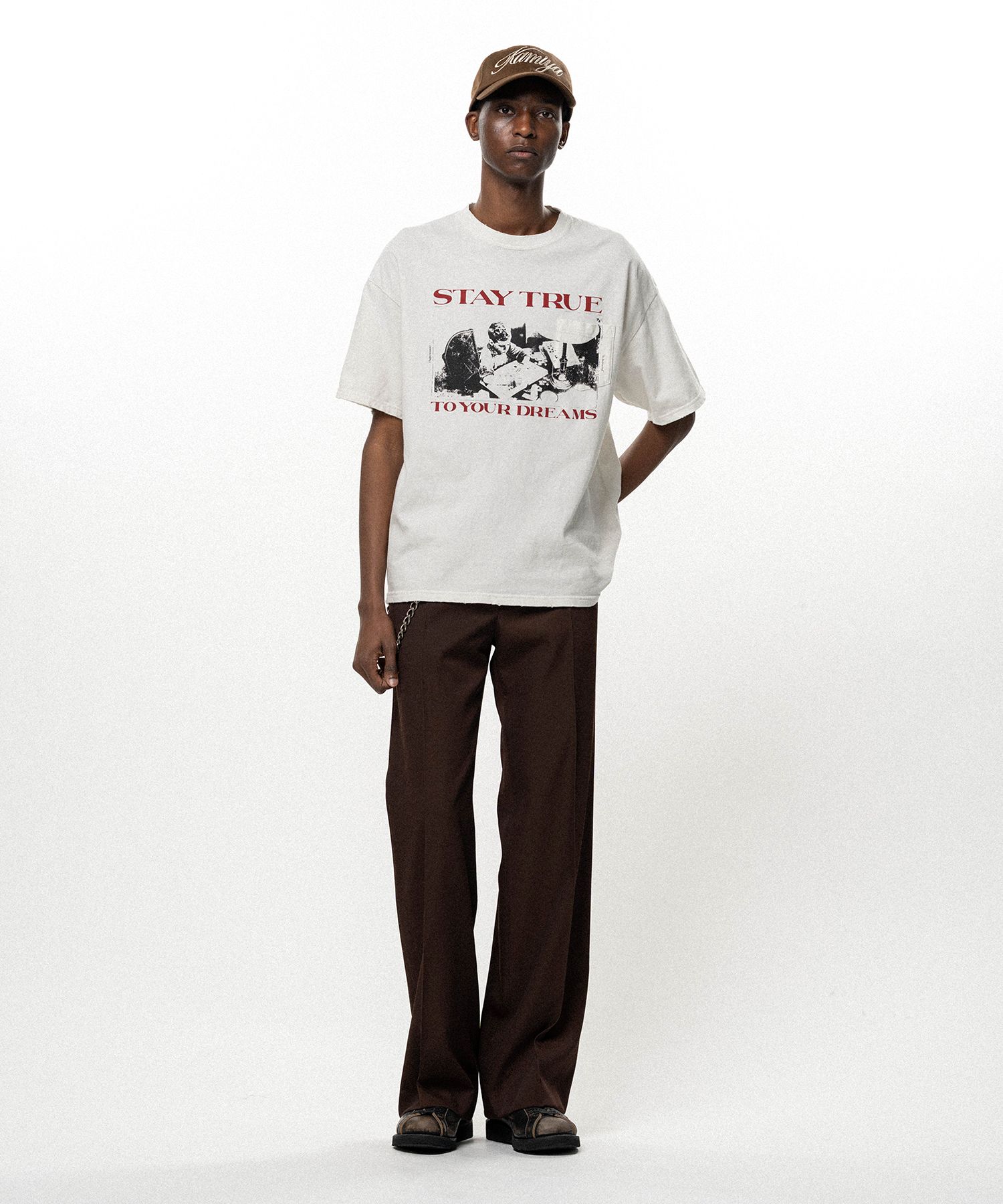 "STAY TRUE TO YOUR DREAM" Distressed Pocket T-shirt