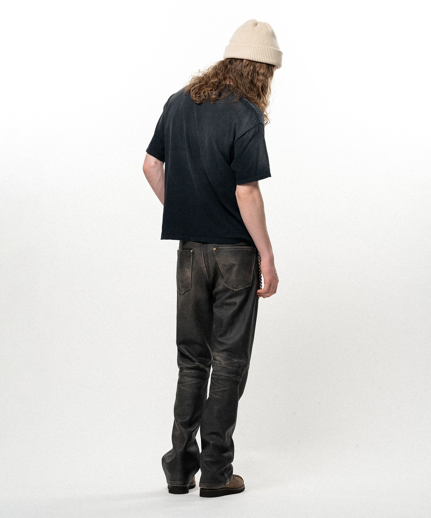 "STAY TRUE TO YOUR DREAM" Distressed Pocket T-shirt