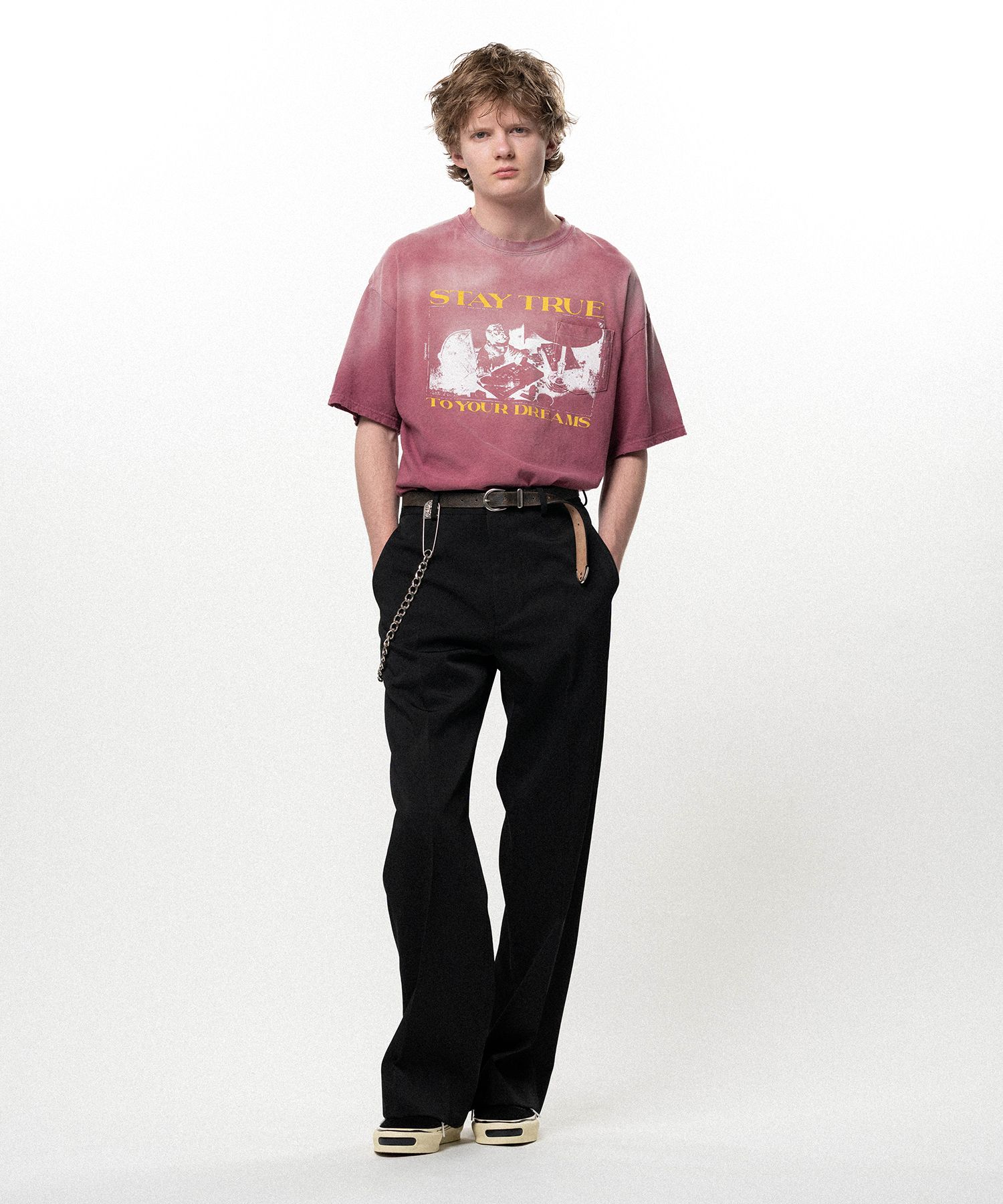 "STAY TRUE TO YOUR DREAM" Distressed Pocket T-shirt