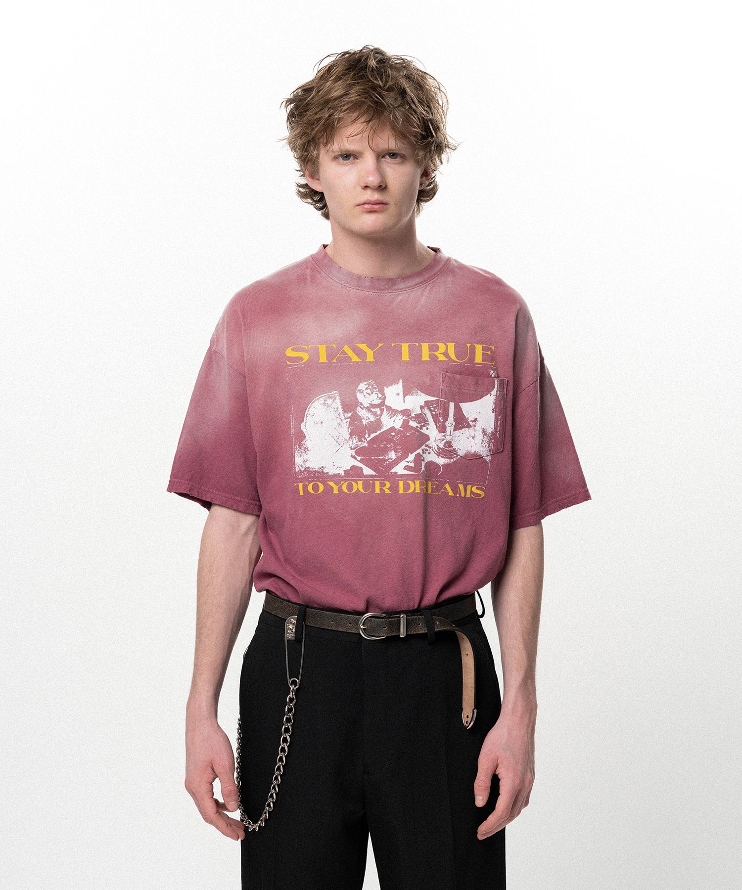 "STAY TRUE TO YOUR DREAM" Distressed Pocket T-shirt