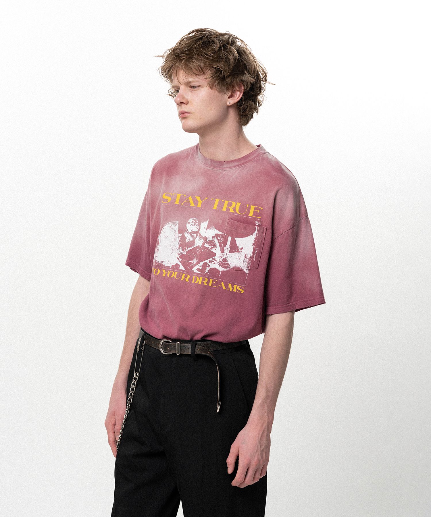 "STAY TRUE TO YOUR DREAM" Distressed Pocket T-shirt