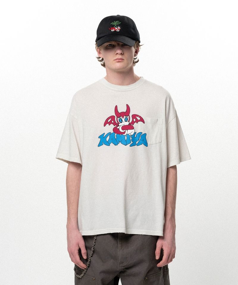 BAKENEKO"Distressed Pocket T-shirt
