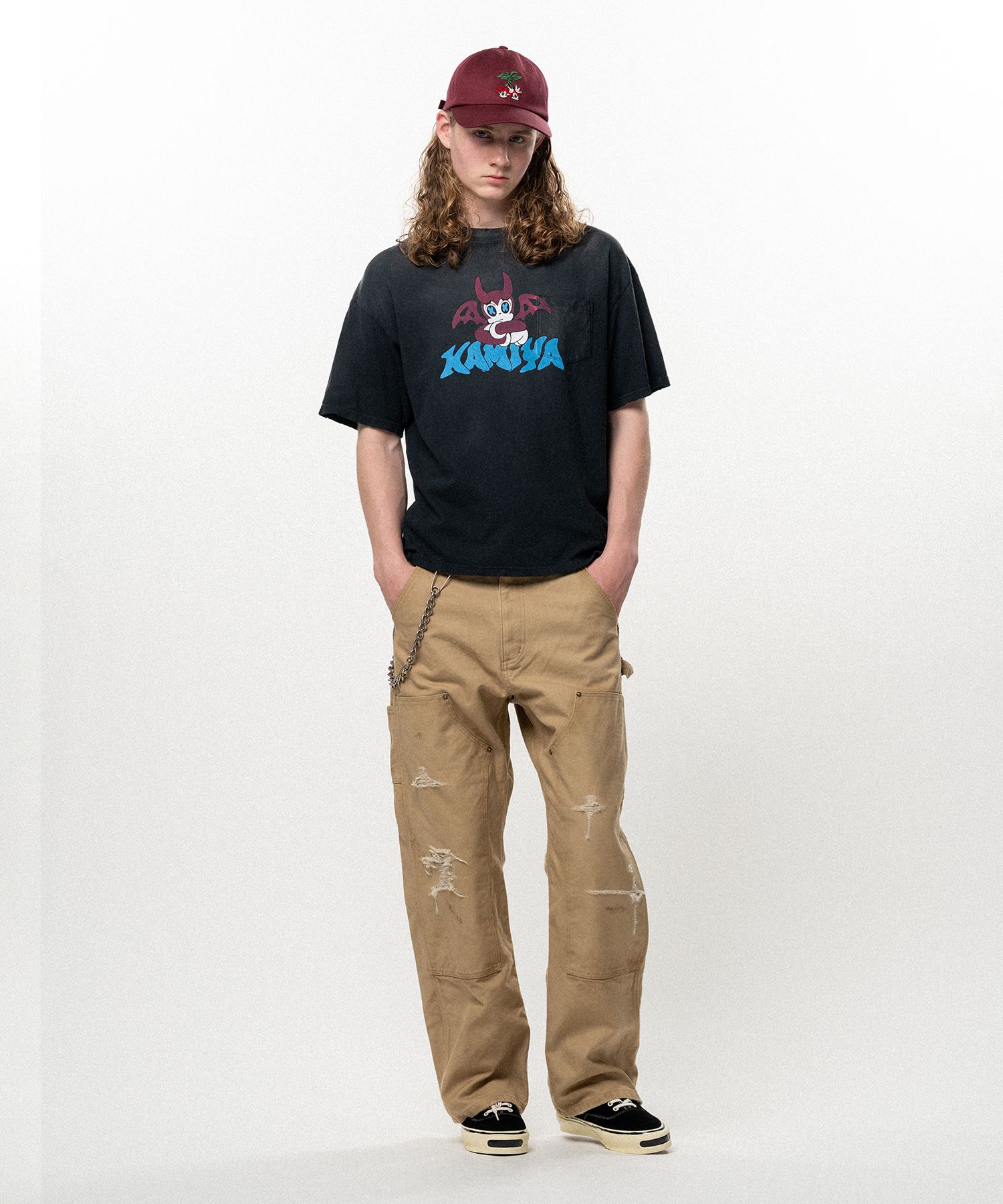 BAKENEKO"Distressed Pocket T-shirt