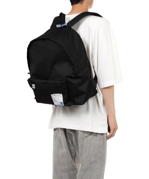 ミハラヤスヒロ miharayasuhiro ナイロンバックパック ネイビー ミハラヤスヒロ miharayasuhiro ナイロンバックパック ネイビー