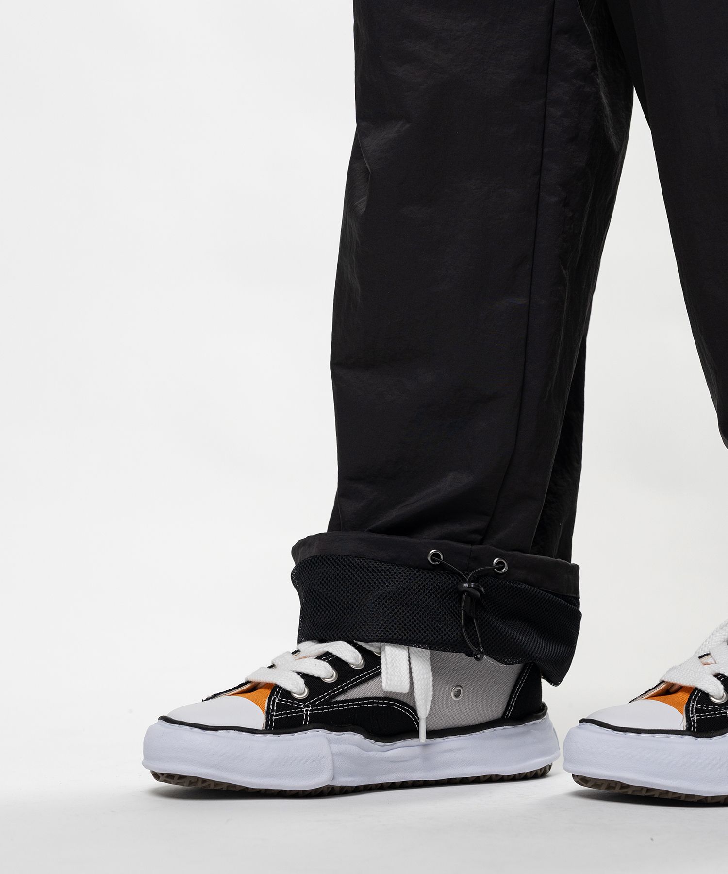 "UNION x in・stru(men-tal)."Track Pants