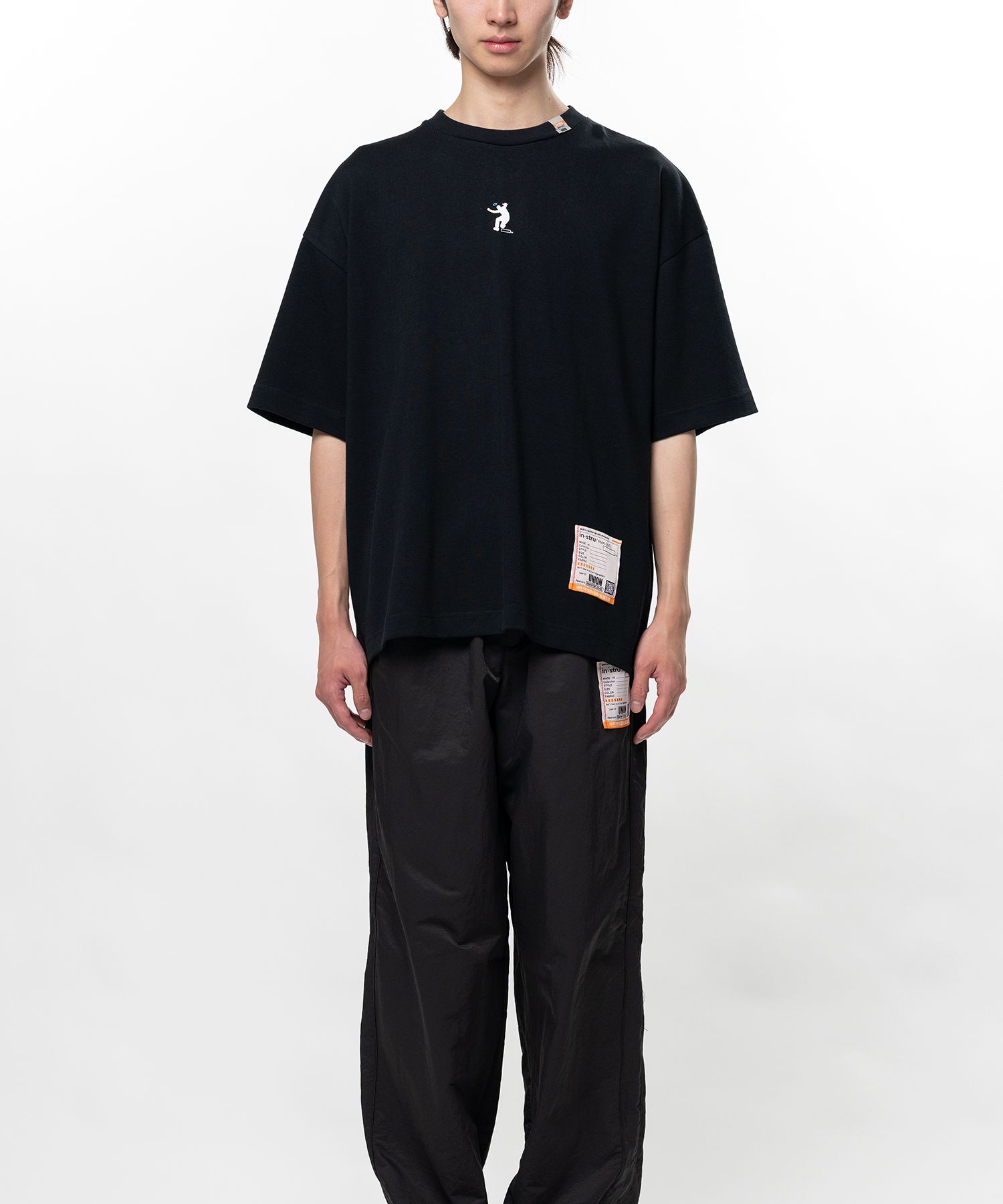 "UNION x in・stru(men-tal)." Frontman T-shirt