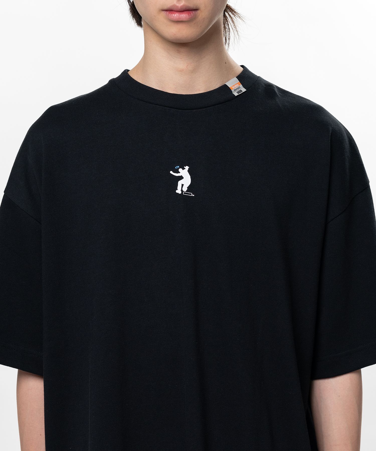 "UNION x in・stru(men-tal)." Frontman T-shirt