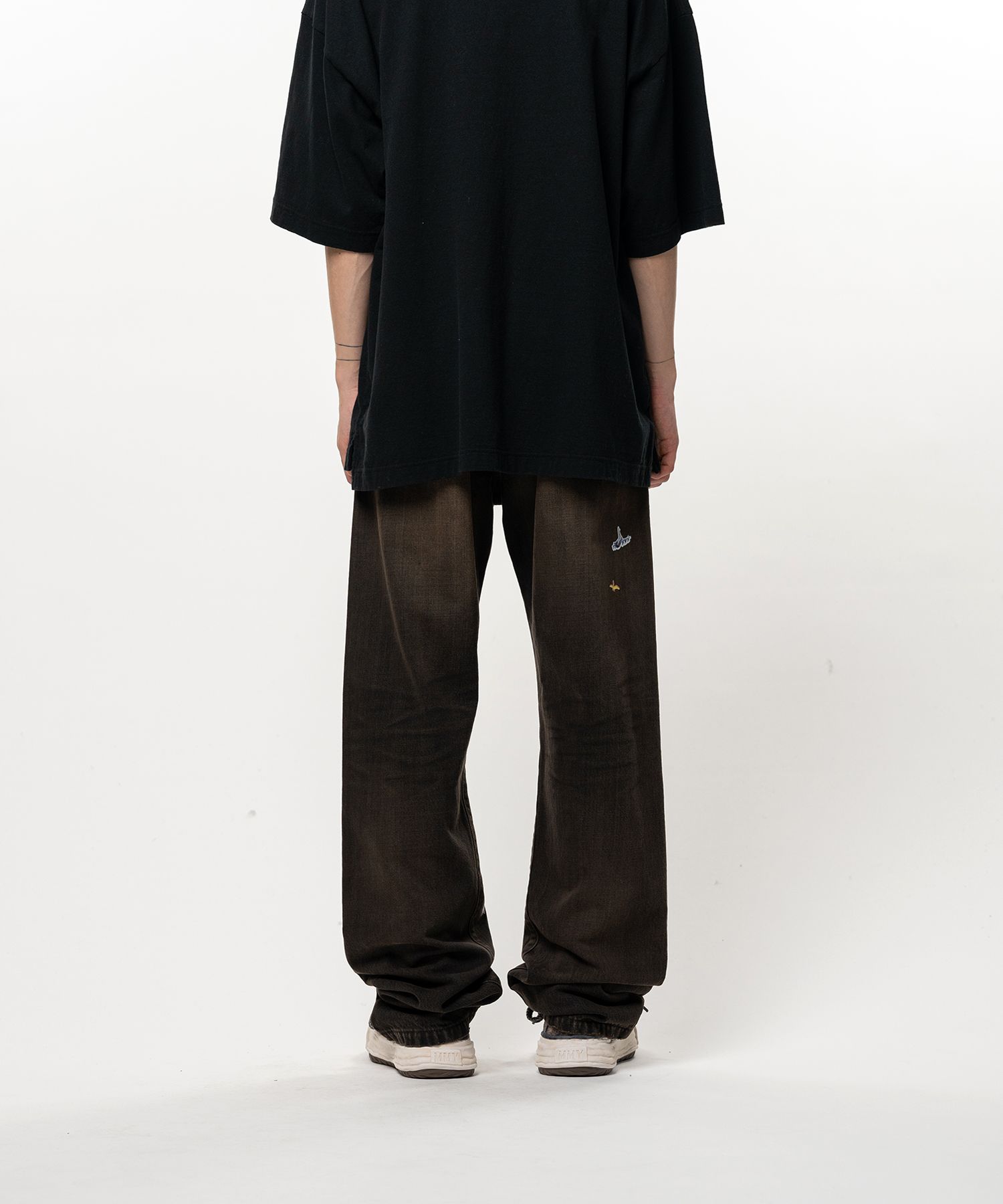 Kids Sticker Printed Straight Denim Pants