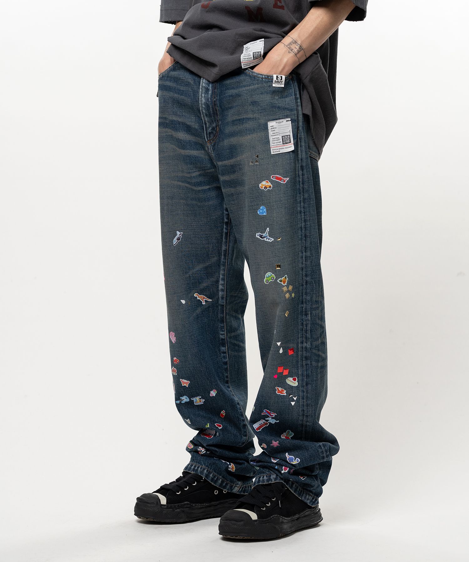 Kids Sticker Printed Straight Denim Pants