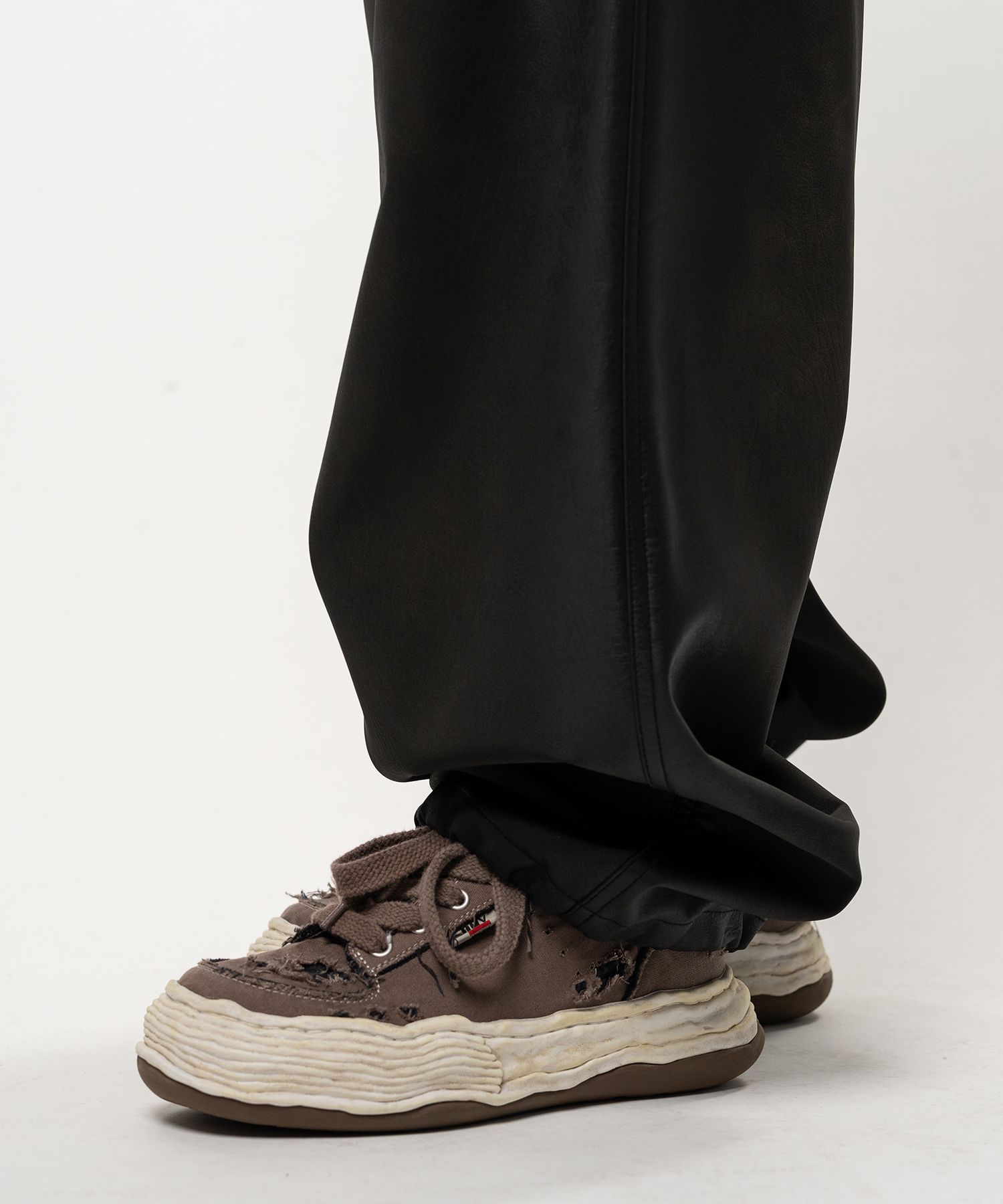 Coated Wide Pants