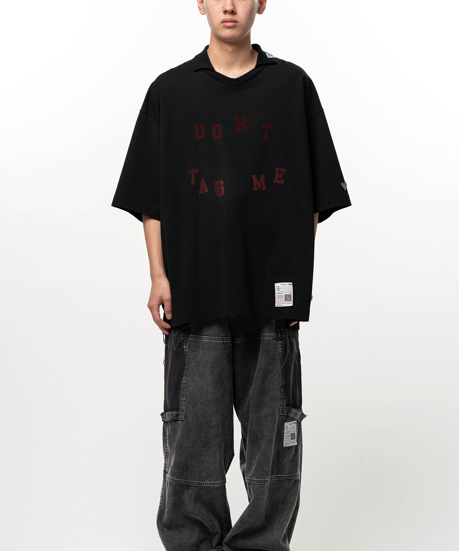 Don't Tag Me. Flocky Print Collared T-shirt