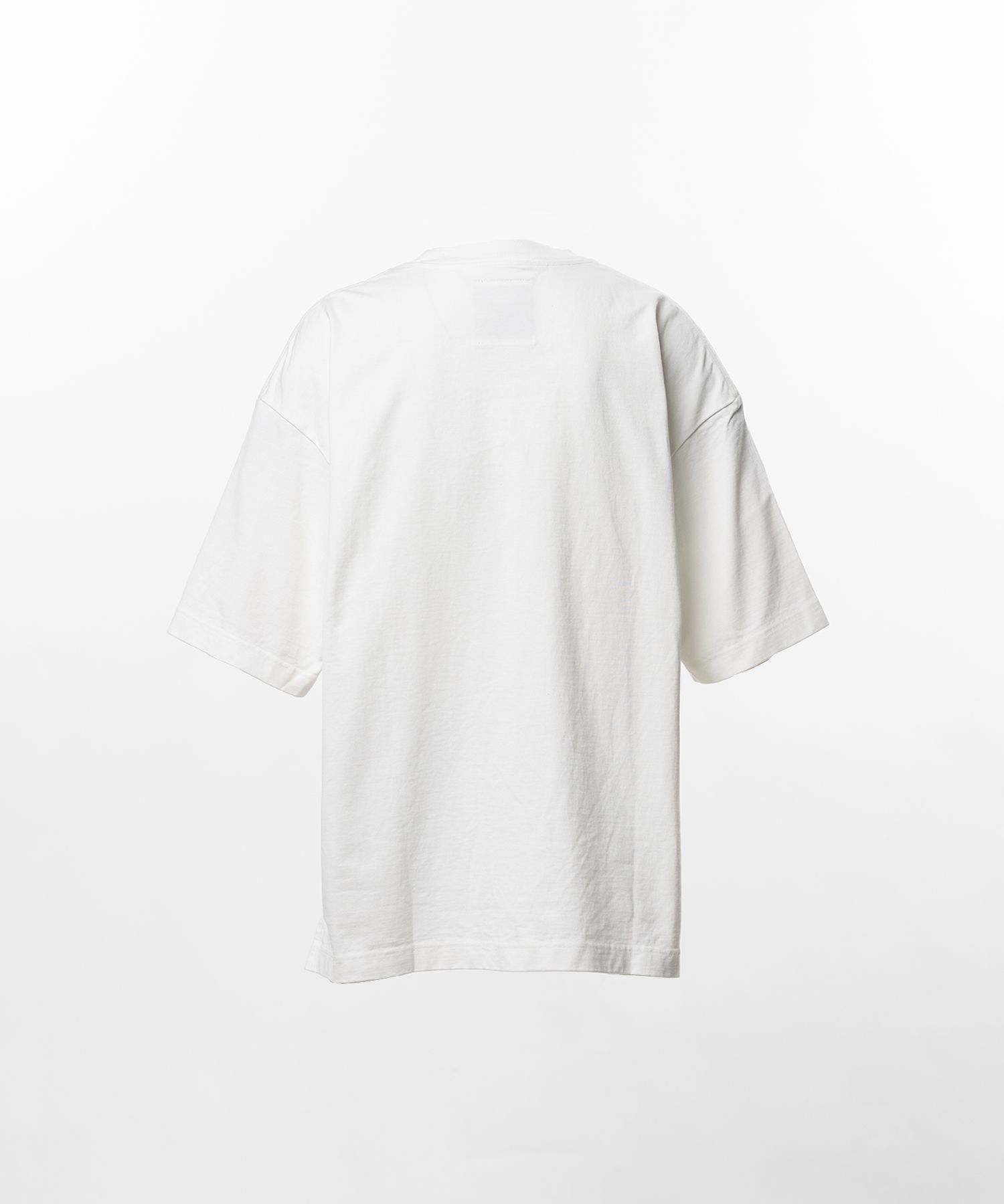 Don't Tag Me. Flocky Print T-shirt