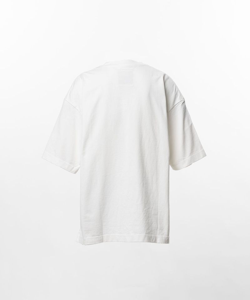 Don't Tag Me. Flocky Print T-shirt