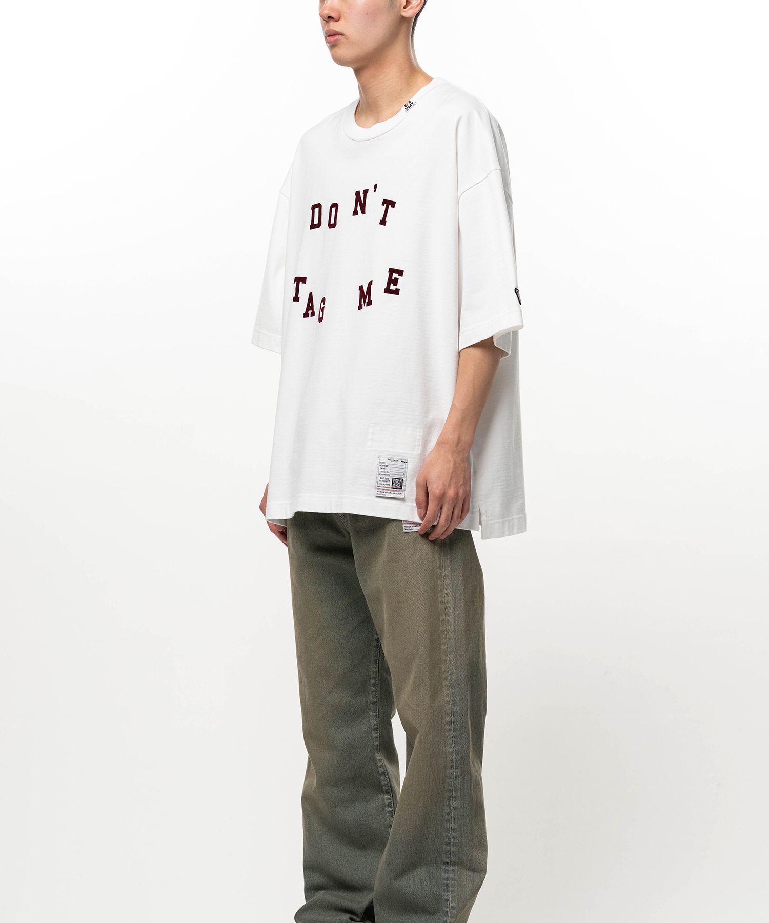 Don't Tag Me. Flocky Print T-shirt