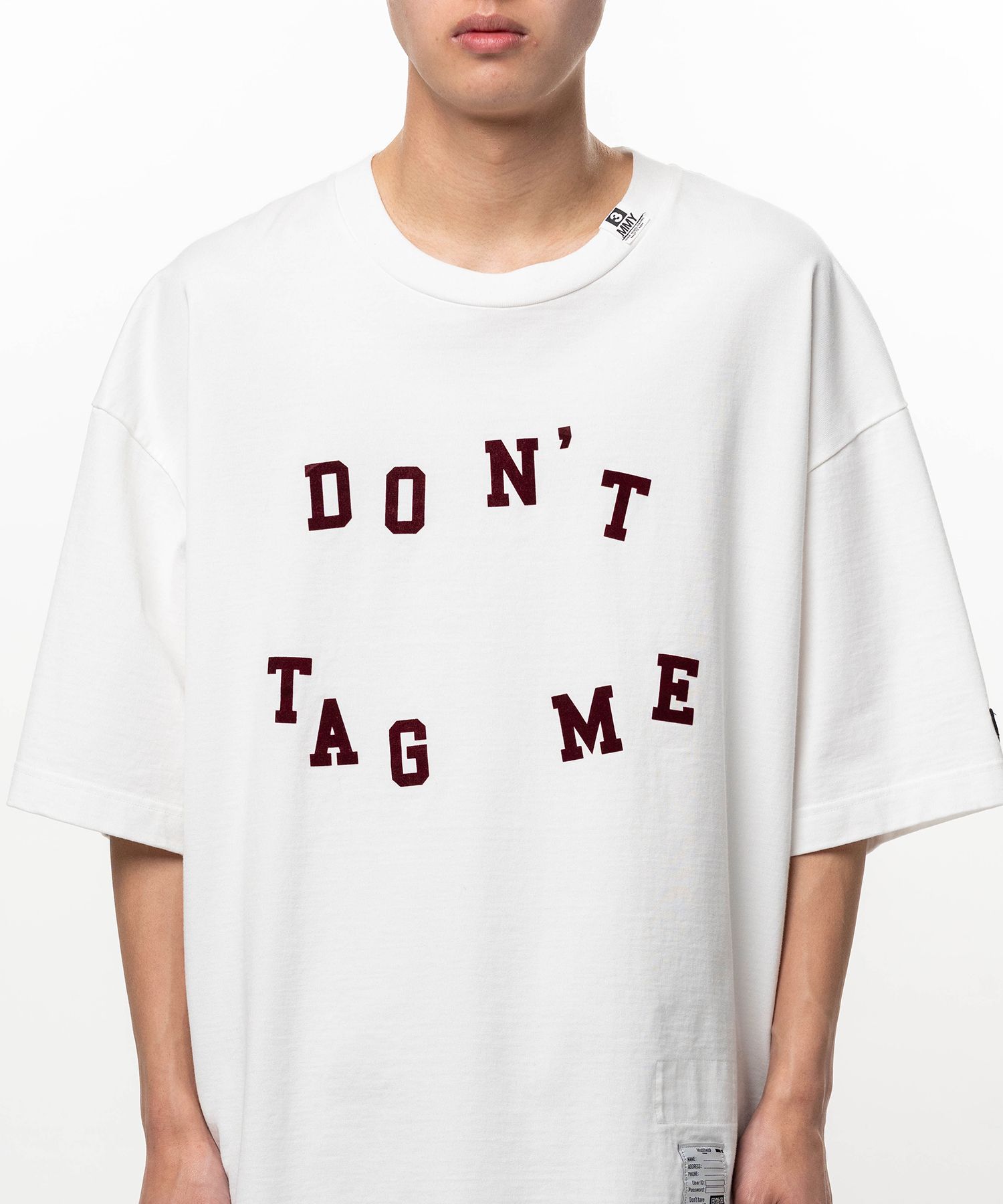 Don't Tag Me. Flocky Print T-shirt