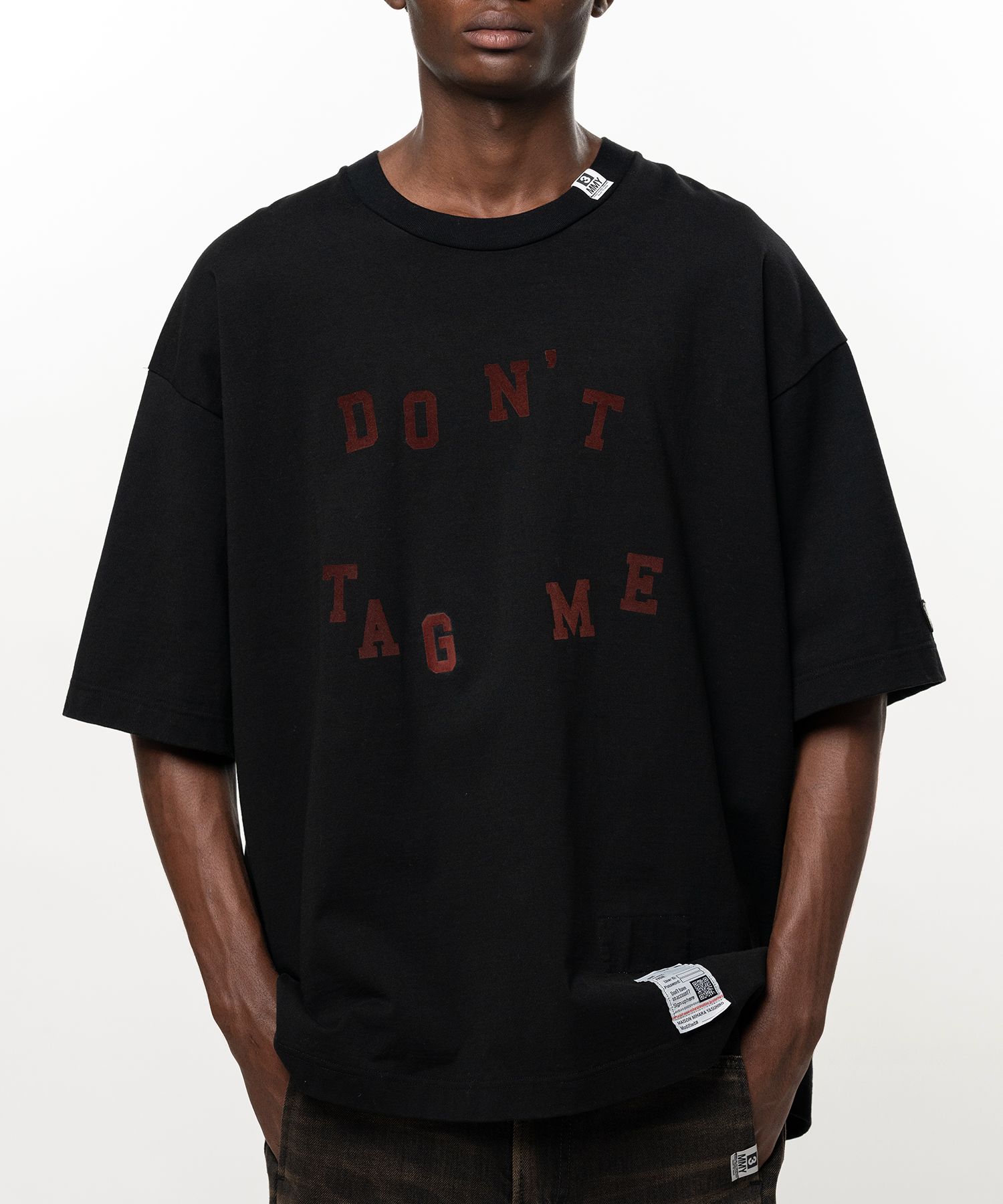 Don't Tag Me. Flocky Print T-shirt