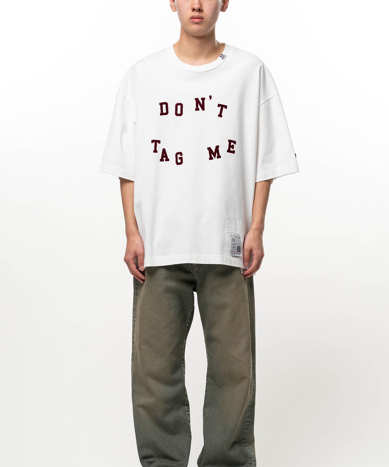 Don't Tag Me. Flocky Print T-shirt