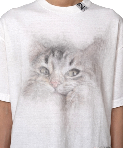 Cat Print Distressed T-shirt