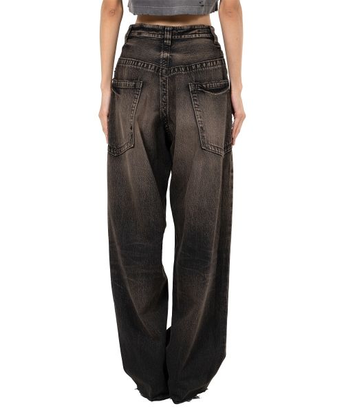 Amateur Sewn Like Wide Denim Pants