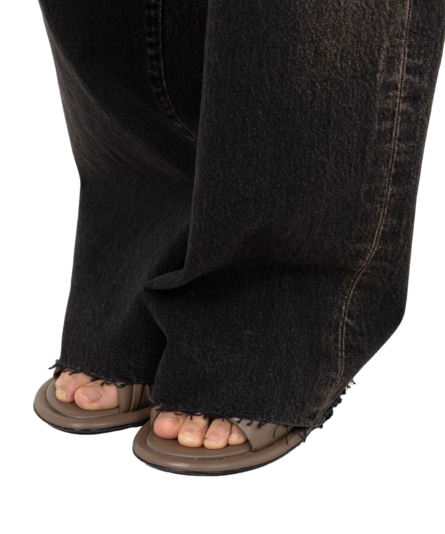 Amateur Sewn Like Wide Denim Pants