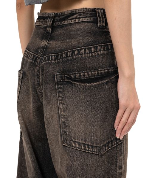 Amateur Sewn Like Wide Denim Pants