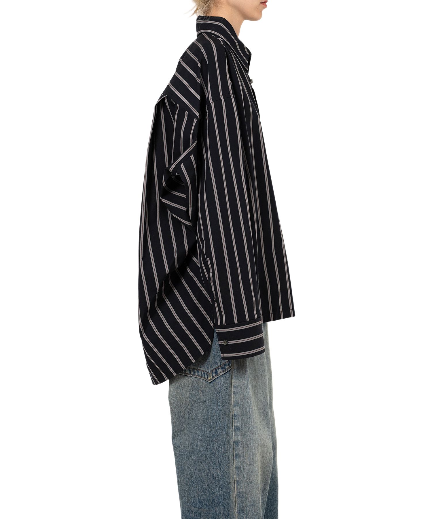 LEON Embroidery Stripe Shirt