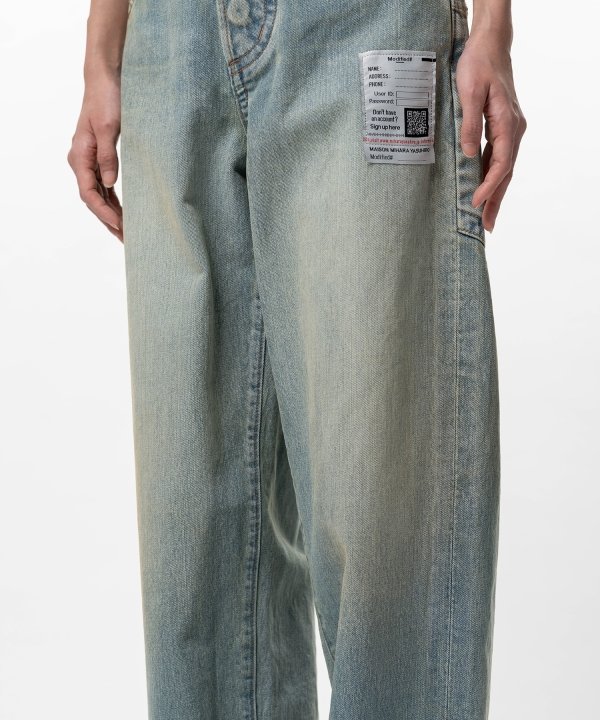 Amateur Sewn Like Wide Denim Pants