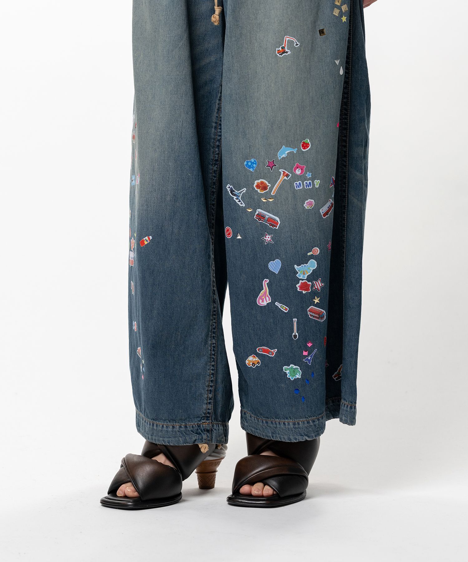 Kids Sticker Printed Wide Denim Pants