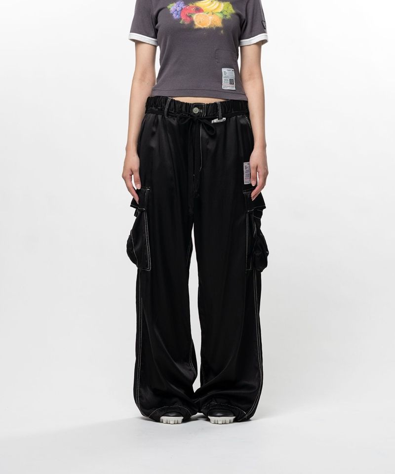 【EXCLUSIVE】Satin Cargo Pants