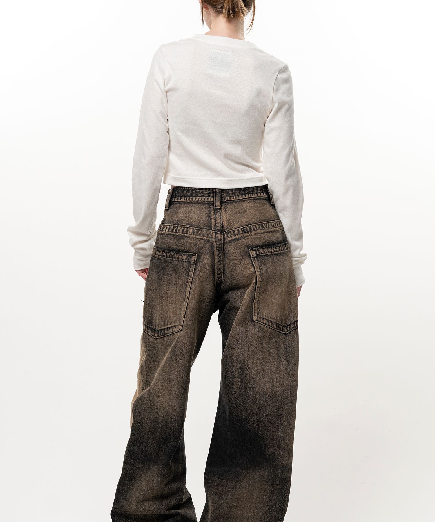 V-Neck Cropped Long Sleeve T-Shirt