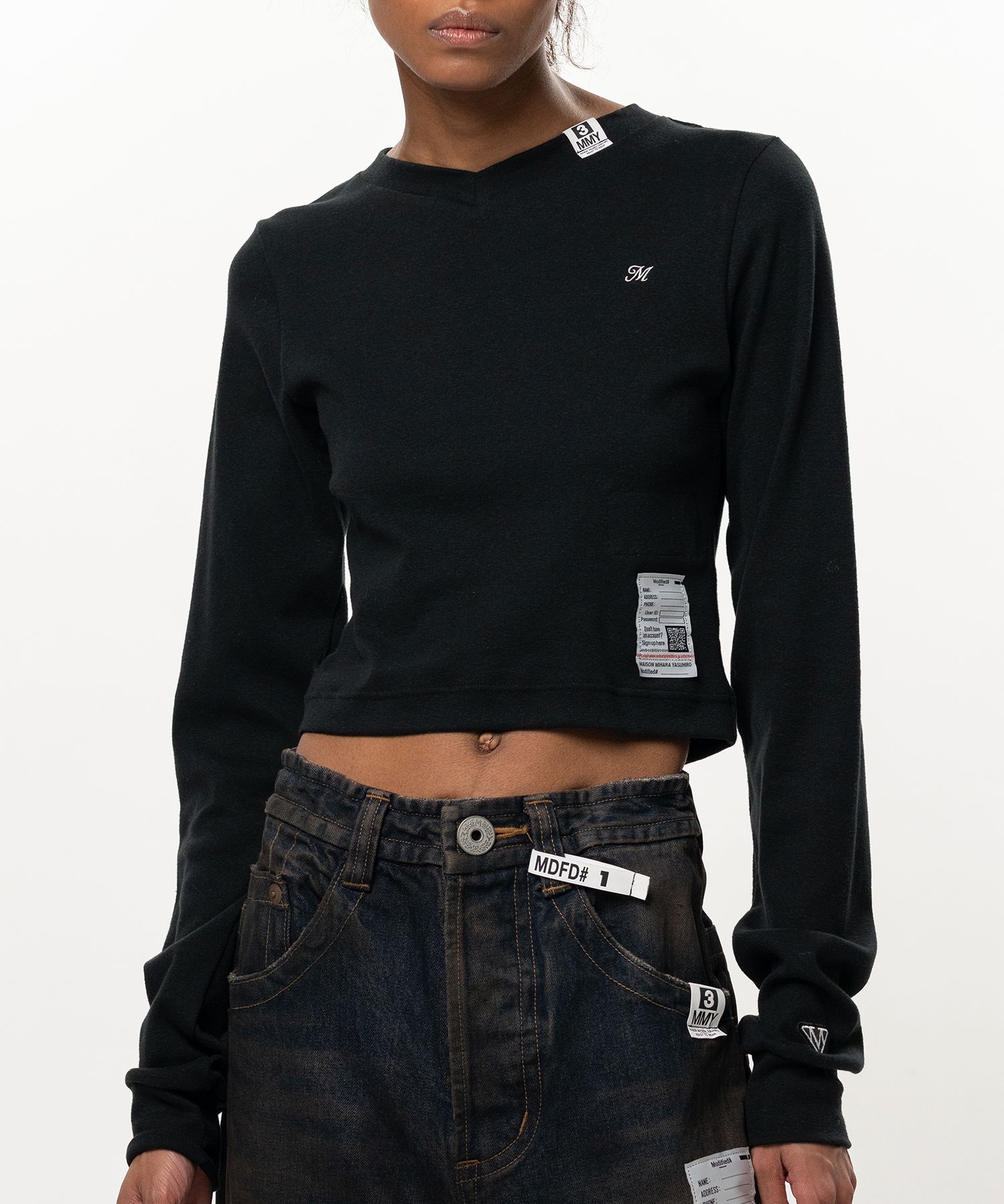 V-Neck Cropped Long Sleeve T-Shirt