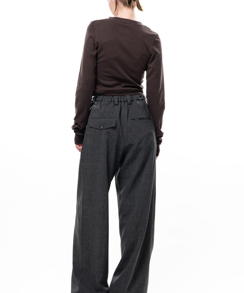 V-Neck Cropped Long Sleeve T-Shirt