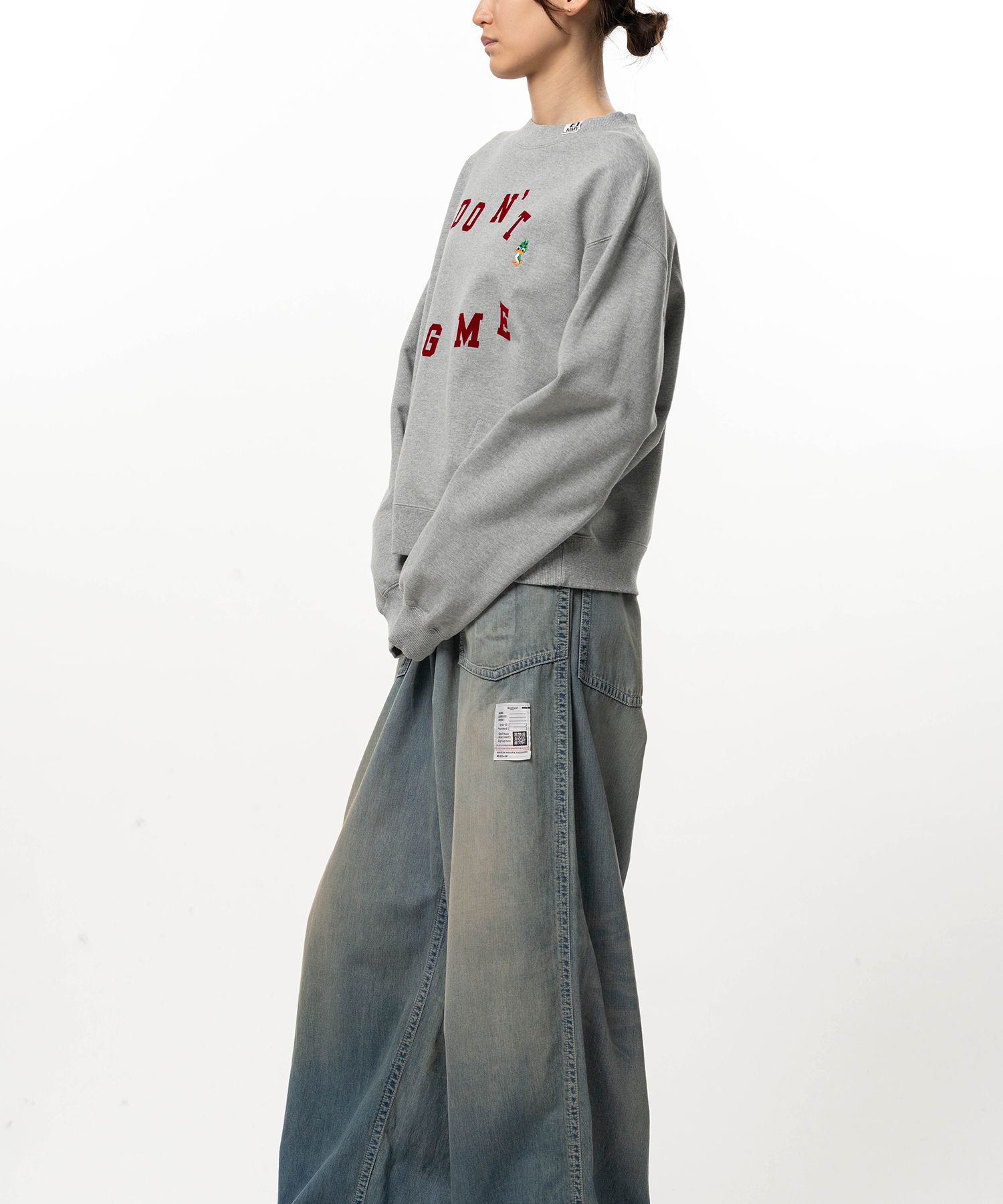 Don't Tag Me. Flocky Printed Sweatshirt