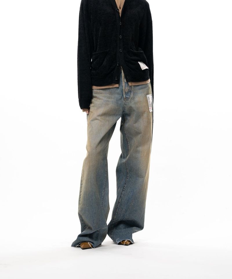 Amateur Sewn Like Wide Denim Pants