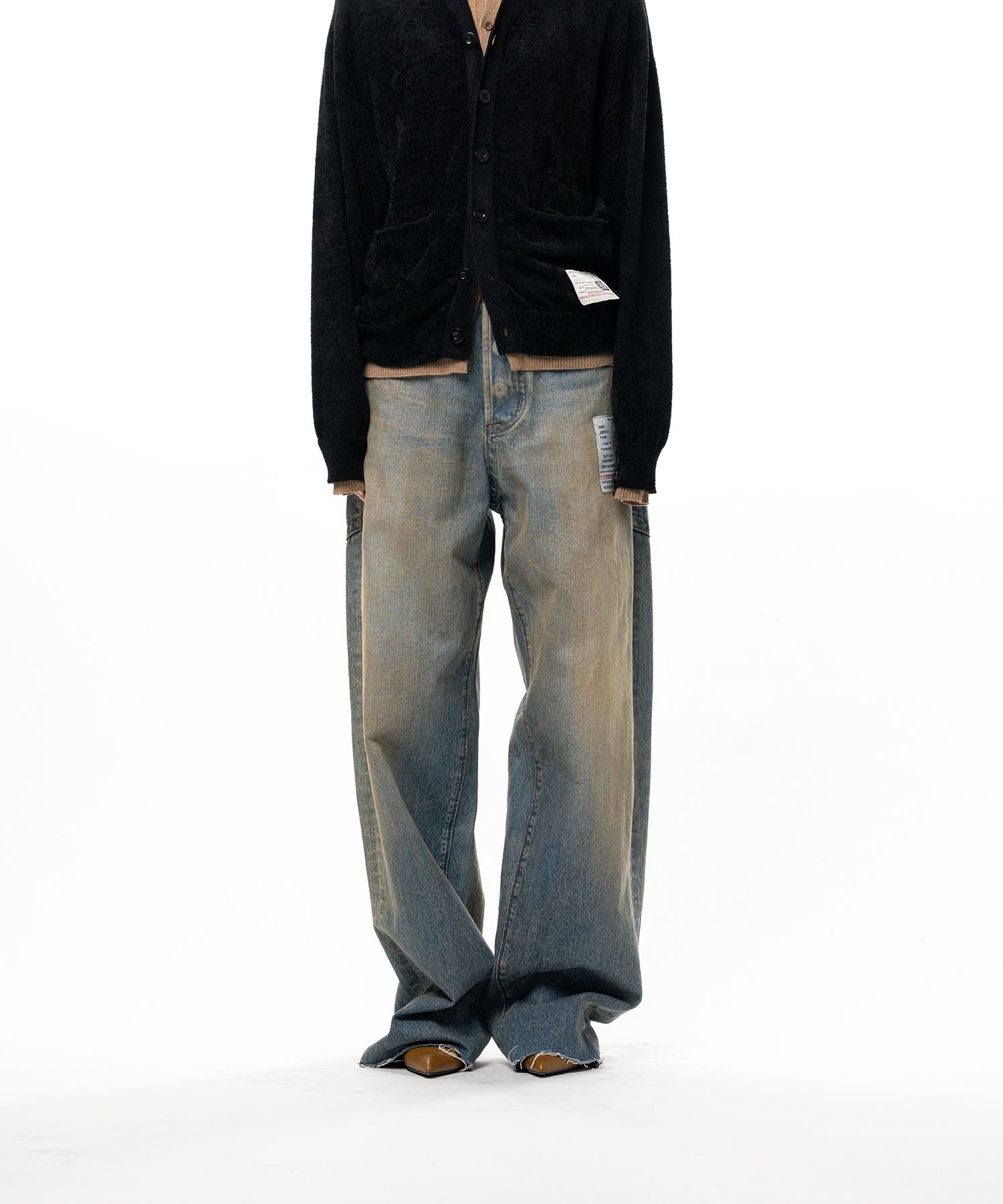 Amateur Sewn Like Wide Denim Pants