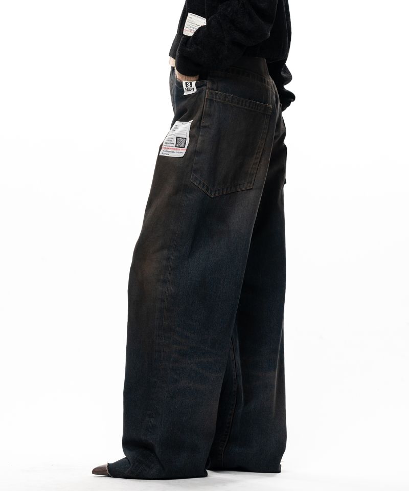 Amateur Sewn Like Wide Denim Pants