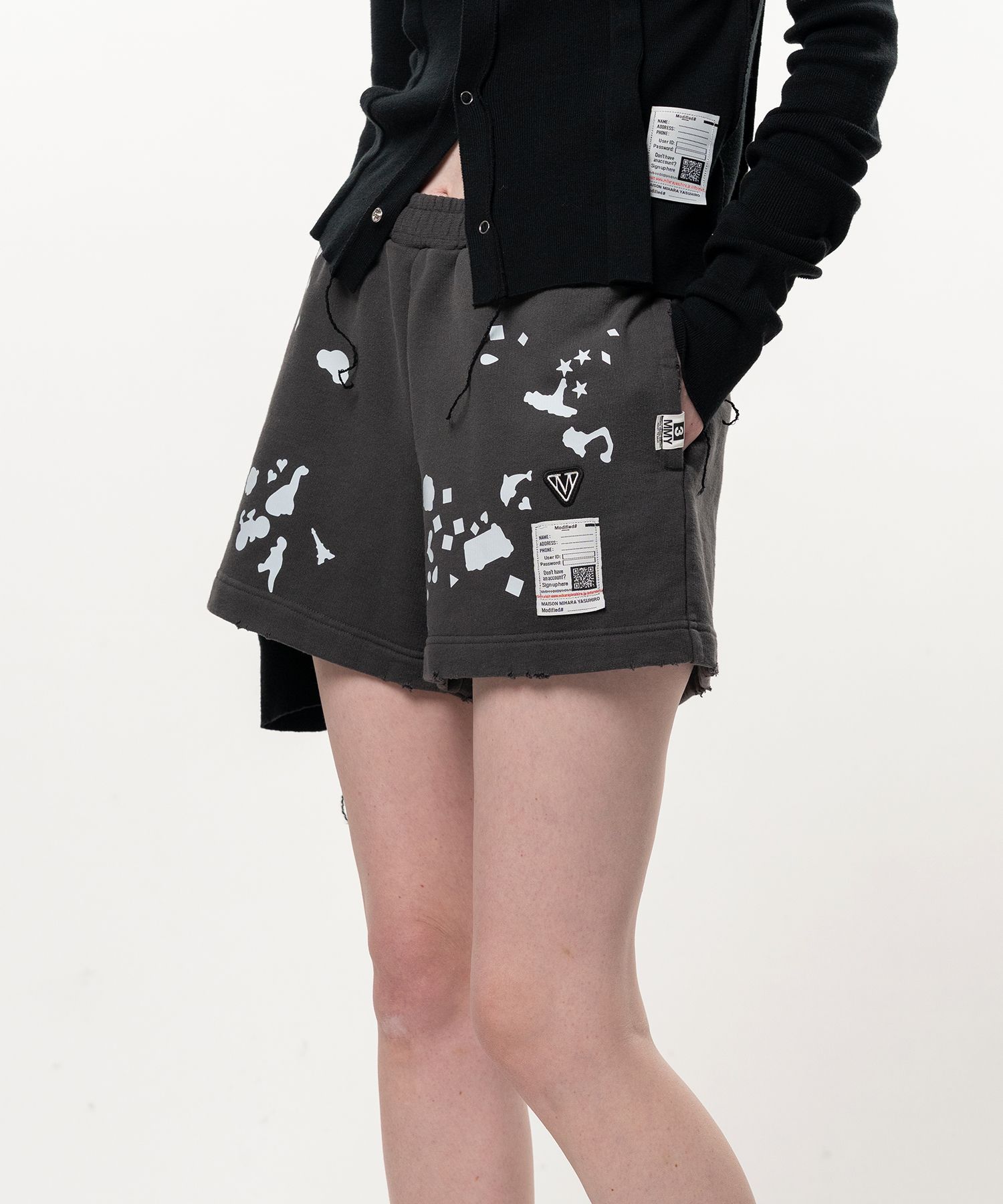 Kids Silhouette Sticker Printed Short Sweat Pants