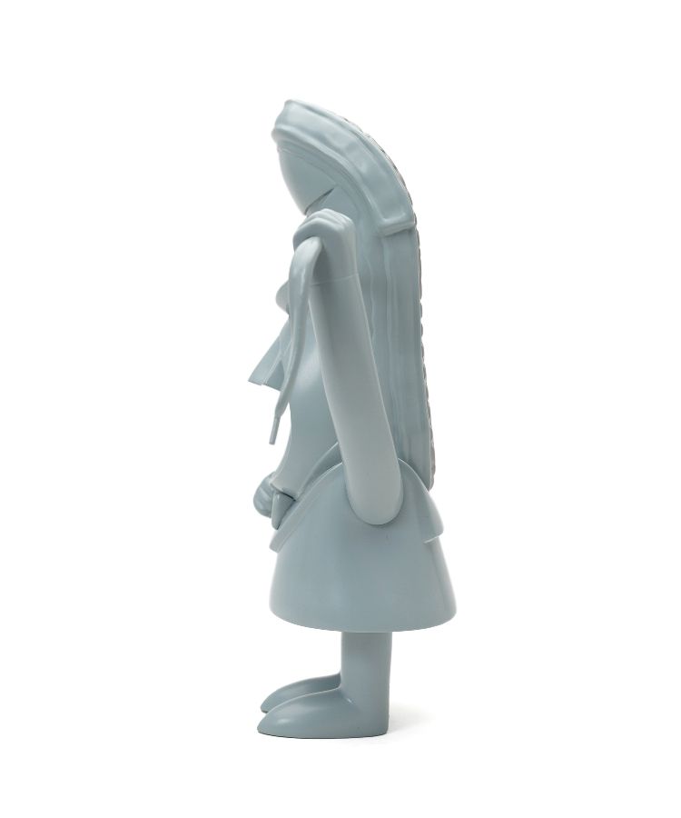 MaisonMIHARAYASUHIRO VCD 靴ひも結べなくん限定セール中 三原康裕の分身「靴紐結べな君」フィギュアVCDで登場
