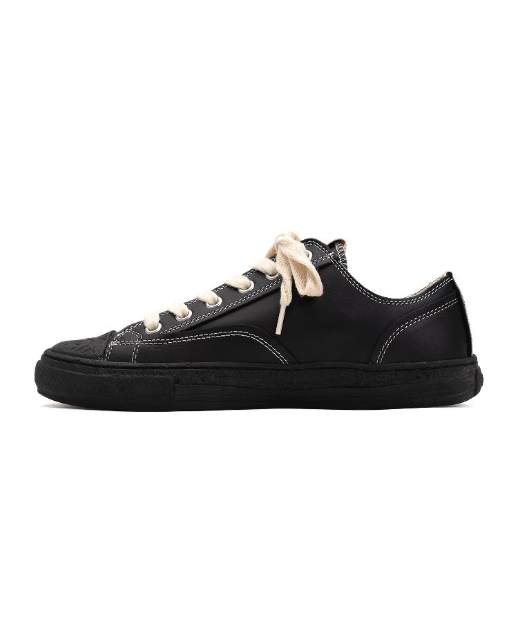 PAST Sole 6 - Hole Leather Low-top Sneaker